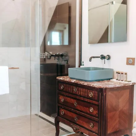 بيت للعطل Superbe Avec Piscine Interieure Chauffee